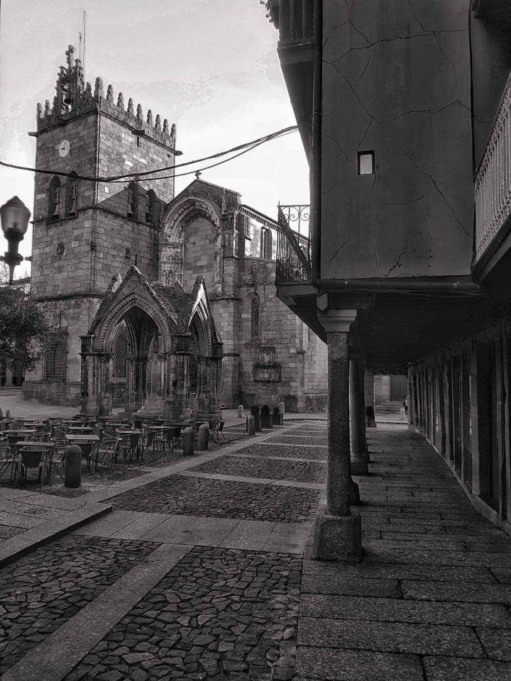 42455705_2339559526073274_5550555630130954240_n